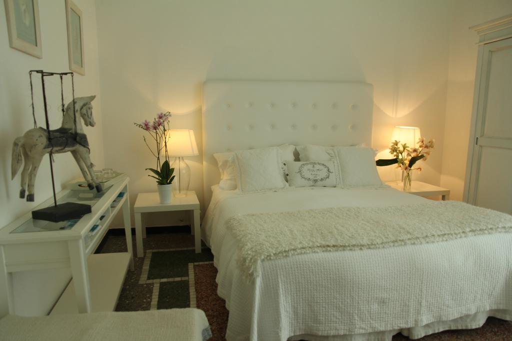 B&B Piazza Italia Σέστρι Λεβάντε Εξωτερικό φωτογραφία